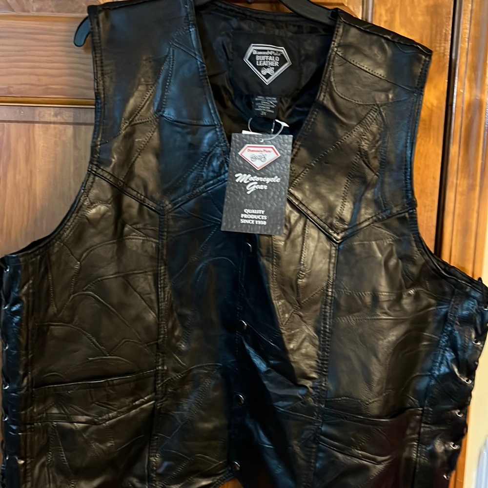 New Diamond Plate Buffalo Leather Live to Ride Mens Vest 3X NWT